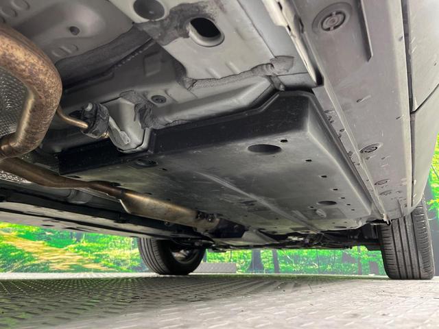 ヤリスクロス ハイブリッドＺ　全周囲カメラ　衝突被害軽減システム　レーダークルーズ　禁煙車　パワーシート　ドラレコ　コーナーセンサー　スマートキー　ＬＥＤヘッド　ビルトインＥＴＣ　純正１８インチアルミ　オートハイビーム（21枚目）