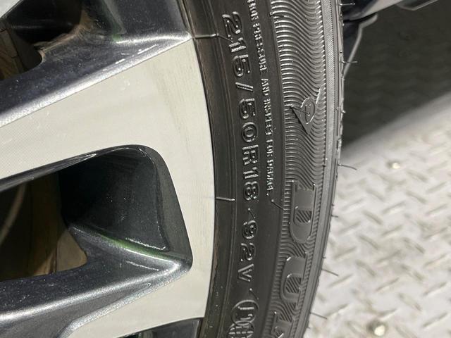 ヤリスクロス ハイブリッドＺ　全周囲カメラ　衝突被害軽減システム　レーダークルーズ　禁煙車　パワーシート　ドラレコ　コーナーセンサー　スマートキー　ＬＥＤヘッド　ビルトインＥＴＣ　純正１８インチアルミ　オートハイビーム（27枚目）