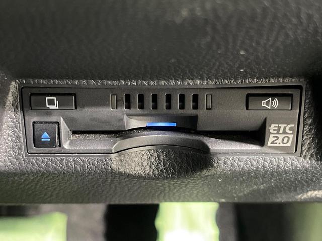 ヤリスクロス ハイブリッドＺ　全周囲カメラ　衝突被害軽減システム　レーダークルーズ　禁煙車　パワーシート　ドラレコ　コーナーセンサー　スマートキー　ＬＥＤヘッド　ビルトインＥＴＣ　純正１８インチアルミ　オートハイビーム（37枚目）