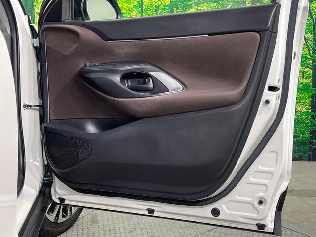 ヤリスクロス ハイブリッドＺ　全周囲カメラ　衝突被害軽減システム　レーダークルーズ　禁煙車　パワーシート　ドラレコ　コーナーセンサー　スマートキー　ＬＥＤヘッド　ビルトインＥＴＣ　純正１８インチアルミ　オートハイビーム（58枚目）