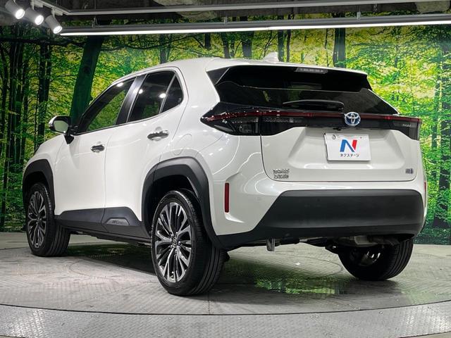 ヤリスクロス ハイブリッドＺ　全周囲カメラ　衝突被害軽減システム　レーダークルーズ　禁煙車　パワーシート　ドラレコ　コーナーセンサー　スマートキー　ＬＥＤヘッド　ビルトインＥＴＣ　純正１８インチアルミ　オートハイビーム（72枚目）