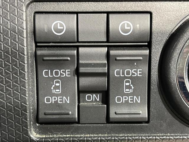 タント カスタムＸスタイルセレクション　両側電動ドア　純正ＳＤナビ　後席モニター　バックカメラ　衝突軽減システム　禁煙車　ハーフレザーシート　ドラレコ　コーナーセンサー　スマートキー　ＬＥＤヘッド　ビルトインＥＴＣ　純正１４インチアルミ（4枚目）