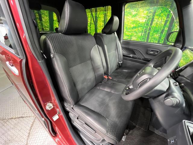 タント カスタムＸスタイルセレクション　両側電動ドア　純正ＳＤナビ　後席モニター　バックカメラ　衝突軽減システム　禁煙車　ハーフレザーシート　ドラレコ　コーナーセンサー　スマートキー　ＬＥＤヘッド　ビルトインＥＴＣ　純正１４インチアルミ（8枚目）