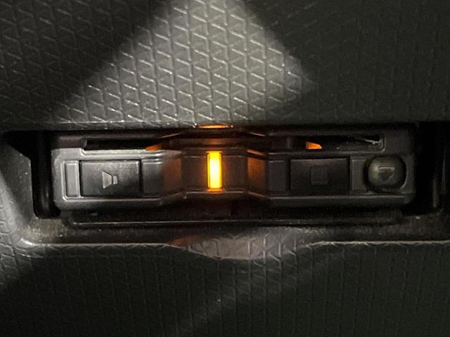 タント カスタムＸスタイルセレクション　両側電動ドア　純正ＳＤナビ　後席モニター　バックカメラ　衝突軽減システム　禁煙車　ハーフレザーシート　ドラレコ　コーナーセンサー　スマートキー　ＬＥＤヘッド　ビルトインＥＴＣ　純正１４インチアルミ（40枚目）