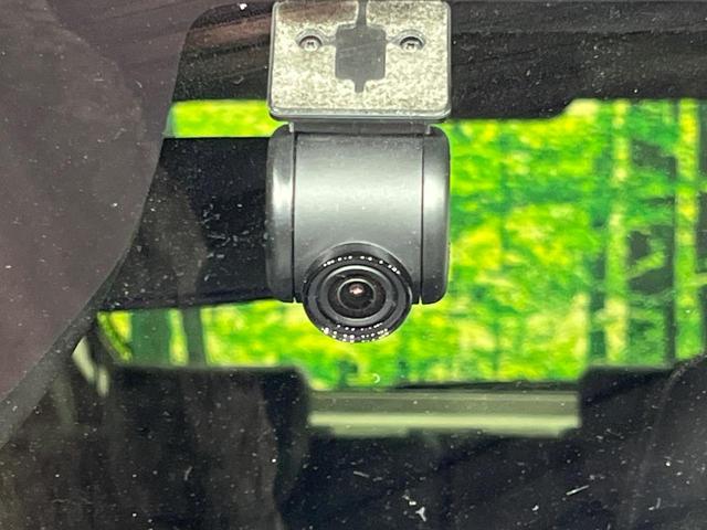 タント カスタムＸスタイルセレクション　両側電動ドア　純正ＳＤナビ　後席モニター　バックカメラ　衝突軽減システム　禁煙車　ハーフレザーシート　ドラレコ　コーナーセンサー　スマートキー　ＬＥＤヘッド　ビルトインＥＴＣ　純正１４インチアルミ（57枚目）