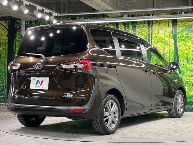 シエンタ ハイブリッドG クエロ 両側電動ドア 純正SDナビ 全周囲カメラ 衝突被害軽減システム レーダークルーズ 禁煙車 ハーフレザーシート ドラレコ コーナーセンサー スマートキー LEDヘッド ビルトインETC(17枚目)