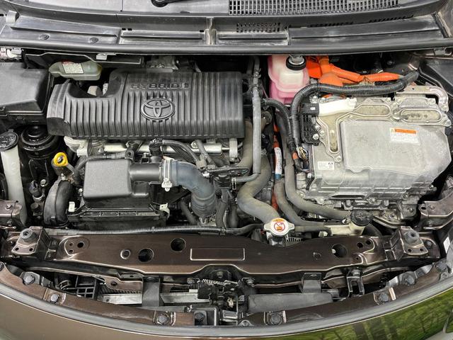 シエンタ ハイブリッドG クエロ 両側電動ドア 純正SDナビ 全周囲カメラ 衝突被害軽減システム レーダークルーズ 禁煙車 ハーフレザーシート ドラレコ コーナーセンサー スマートキー LEDヘッド ビルトインETC(18枚目)