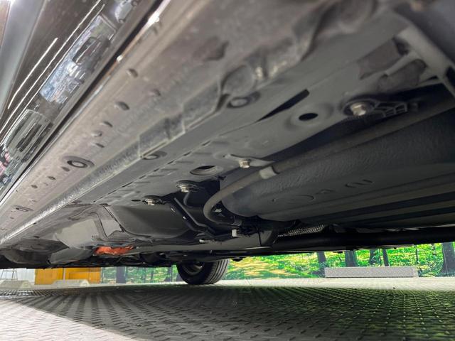 シエンタ ハイブリッドG クエロ 両側電動ドア 純正SDナビ 全周囲カメラ 衝突被害軽減システム レーダークルーズ 禁煙車 ハーフレザーシート ドラレコ コーナーセンサー スマートキー LEDヘッド ビルトインETC(21枚目)