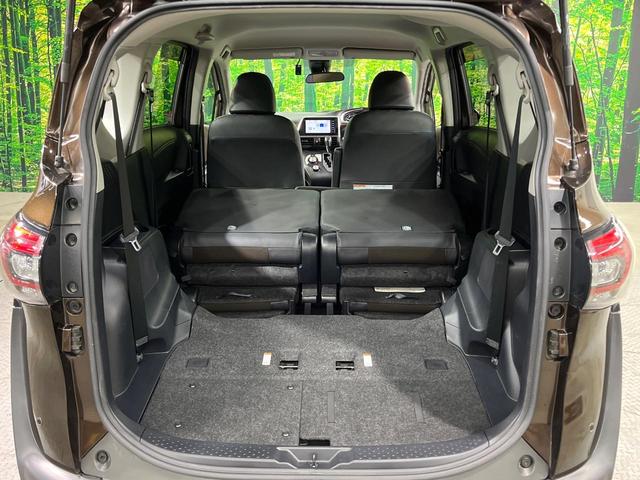 シエンタ ハイブリッドG クエロ 両側電動ドア 純正SDナビ 全周囲カメラ 衝突被害軽減システム レーダークルーズ 禁煙車 ハーフレザーシート ドラレコ コーナーセンサー スマートキー LEDヘッド ビルトインETC(35枚目)