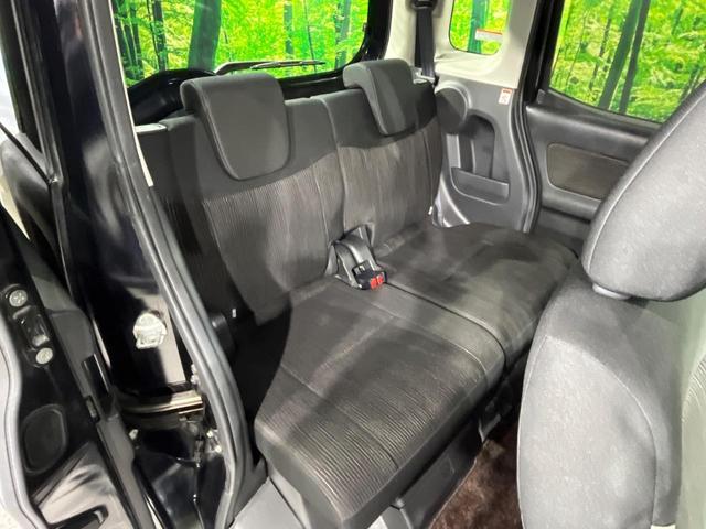 デイズルークス ハイウェイスター　ターボ　両側電動ドア　純正ＳＤナビ　全周囲カメラ　衝突被害軽減システム　禁煙車　コーナーセンサー　スマートキー　ＨＩＤヘッド　純正１５インチアルミ　オートエアコン　Ｂｌｕｅｔｏｏｔｈ　ＣＤ　ＤＶＤ再生（9枚目）