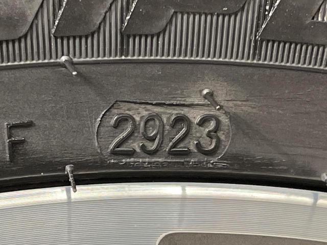 デイズルークス ハイウェイスター　ターボ　両側電動ドア　純正ＳＤナビ　全周囲カメラ　衝突被害軽減システム　禁煙車　コーナーセンサー　スマートキー　ＨＩＤヘッド　純正１５インチアルミ　オートエアコン　Ｂｌｕｅｔｏｏｔｈ　ＣＤ　ＤＶＤ再生（30枚目）