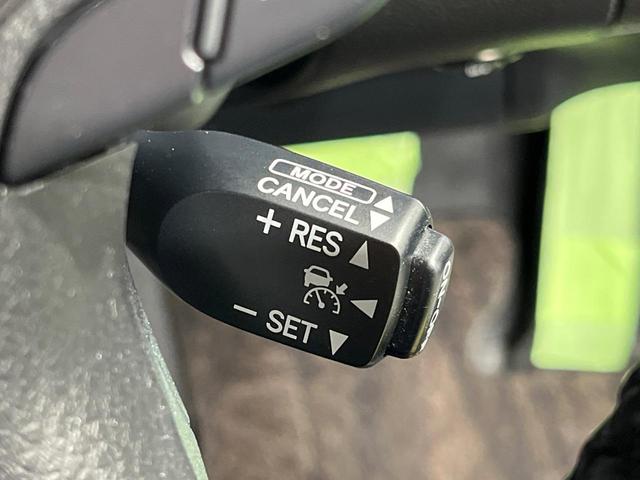 クラウンハイブリッド アスリートS 純正SDナビ バックカメラ 衝突被害軽減システム レーダークルーズ 禁煙車 レザーシート 前席シートエアコン コーナーセンサー スマートキー LEDヘッド ビルトインETC 純正18インチアルミ(6枚目)