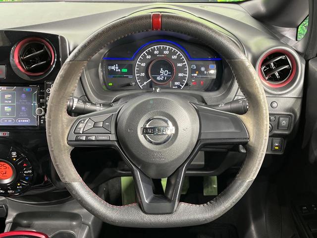 �y�����v�����X�e�A�����O�z�㎿�Ȋv���g�p���邱�ƂŁA��ɂ����������݂ƂĂ��^�]���₷���n���h���ł���