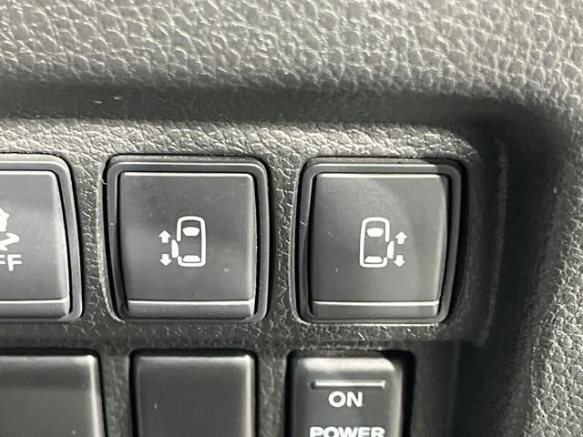 �y�����p���[�X���C�h�h�A�z�X�}�[�g�L�[��^�]�Ȃ̃X�C�b�`�Ō�ȗ����X���C�h�h�A�̊J���\���d��������͂����ăh�A���J����K�v�������A�����Ȃ��q�l�ł��ȒP�ɊJ���߂ł����K�ł���