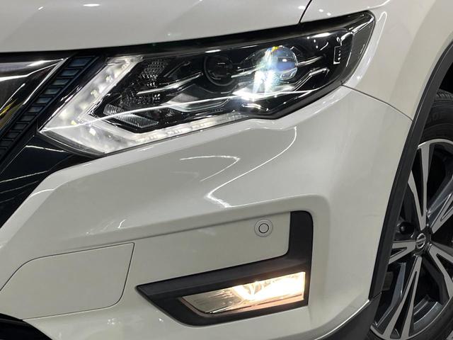 エクストレイル 20X 4WD 純正SDナビ 全周囲カメラ 衝突被害軽減システム 禁煙車 電動リアゲート ドラレコ コーナーセンサー スマートキー LEDヘッド ビルトインETC 純正16インチアルミ 車線逸脱警報(12枚目)