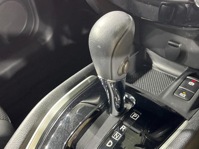 エクストレイル 20X 4WD 純正SDナビ 全周囲カメラ 衝突被害軽減システム 禁煙車 電動リアゲート ドラレコ コーナーセンサー スマートキー LEDヘッド ビルトインETC 純正16インチアルミ 車線逸脱警報(32枚目)