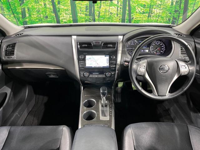 ティアナ XV 純正SDナビ 全周囲カメラ 衝突被害軽減システム 禁煙車 電動リアゲート レザーシート 前席シートエアコン コーナーセンサー スマートキー HIDヘッド ビルトインETC クルコン(2枚目)