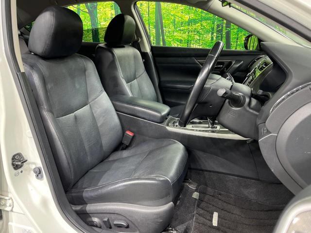 ティアナ XV 純正SDナビ 全周囲カメラ 衝突被害軽減システム 禁煙車 電動リアゲート レザーシート 前席シートエアコン コーナーセンサー スマートキー HIDヘッド ビルトインETC クルコン(8枚目)