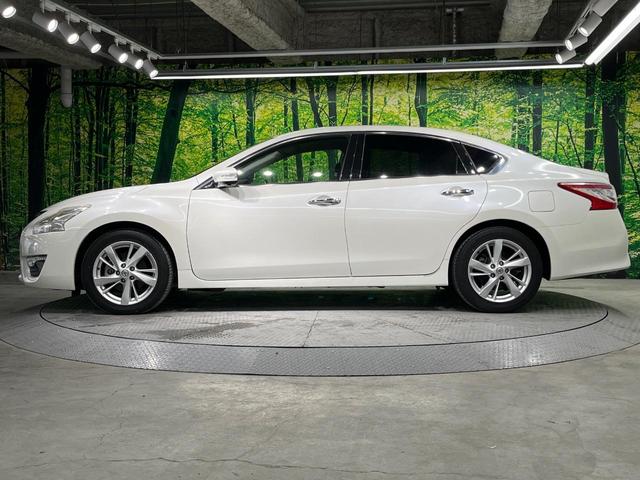 ティアナ XV 純正SDナビ 全周囲カメラ 衝突被害軽減システム 禁煙車 電動リアゲート レザーシート 前席シートエアコン コーナーセンサー スマートキー HIDヘッド ビルトインETC クルコン(26枚目)