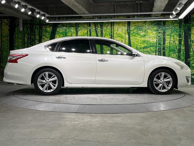 ティアナ XV 純正SDナビ 全周囲カメラ 衝突被害軽減システム 禁煙車 電動リアゲート レザーシート 前席シートエアコン コーナーセンサー スマートキー HIDヘッド ビルトインETC クルコン(27枚目)