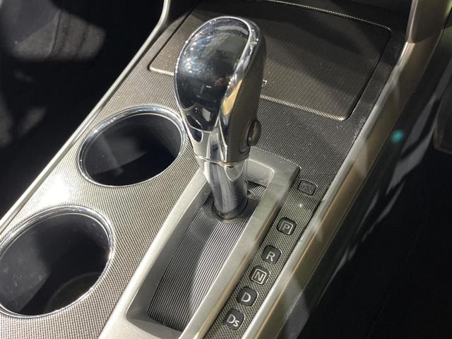 ティアナ XV 純正SDナビ 全周囲カメラ 衝突被害軽減システム 禁煙車 電動リアゲート レザーシート 前席シートエアコン コーナーセンサー スマートキー HIDヘッド ビルトインETC クルコン(34枚目)