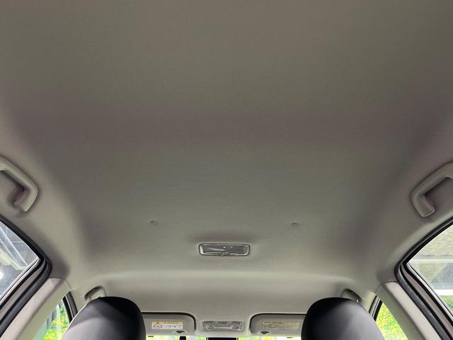 アクア X-アーバン ソリッド バックカメラ 衝突被害軽減システム 禁煙車 ハーフレザーシート スマートキー LEDヘッド ETC 純正16インチアルミ オートハイビーム 車線逸脱警報 オートライト オートエアコン(33枚目)