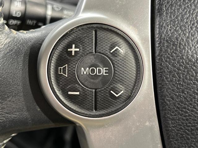 アクア X-アーバン ソリッド バックカメラ 衝突被害軽減システム 禁煙車 ハーフレザーシート スマートキー LEDヘッド ETC 純正16インチアルミ オートハイビーム 車線逸脱警報 オートライト オートエアコン(39枚目)