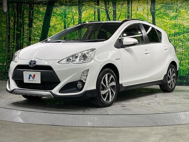 アクア X-アーバン ソリッド バックカメラ 衝突被害軽減システム 禁煙車 ハーフレザーシート スマートキー LEDヘッド ETC 純正16インチアルミ オートハイビーム 車線逸脱警報 オートライト オートエアコン(52枚目)