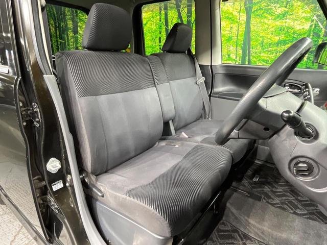 タント カスタムＸリミテッド　電動スライドドア　禁煙車　スマートキー　ＨＩＤヘッド　純正１４インチアルミ　オートエアコン　ＣＤ　電動格納ミラー　プライバシーガラス　盗難防止システム　衝突安全ボディー　トラクションコントロール（8枚目）