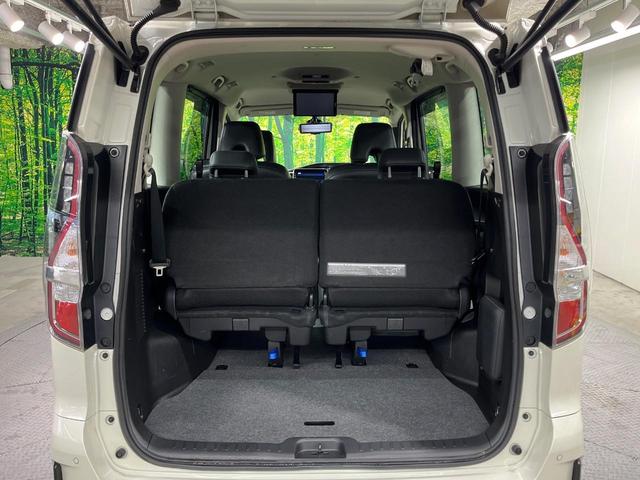 セレナ ｅ－パワー　ハイウェイスターＶ　両側電動ドア　全周囲カメラ　衝突被害軽減システム　レーダークルーズ　禁煙車　ハーフレザーシート　ドラレコ　コーナーセンサー　スマートキー　ＬＥＤヘッド　ビルトインＥＴＣ　純正１６インチアルミ（11枚目）