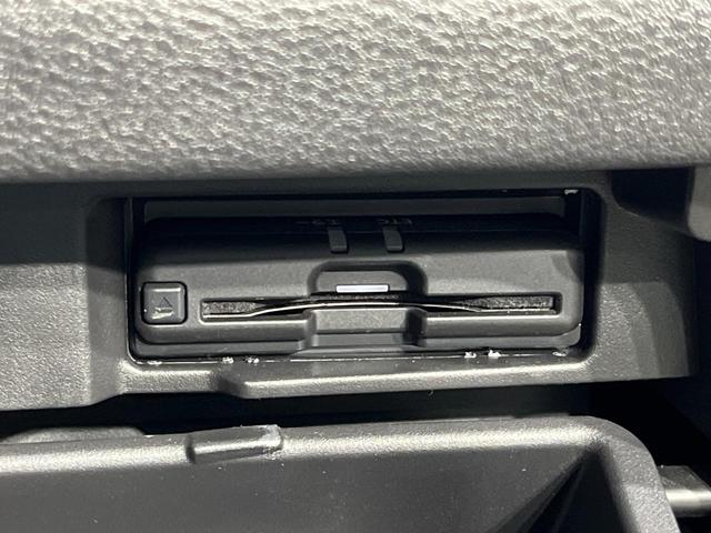 セレナ ｅ－パワー　ハイウェイスターＶ　両側電動ドア　全周囲カメラ　衝突被害軽減システム　レーダークルーズ　禁煙車　ハーフレザーシート　ドラレコ　コーナーセンサー　スマートキー　ＬＥＤヘッド　ビルトインＥＴＣ　純正１６インチアルミ（31枚目）