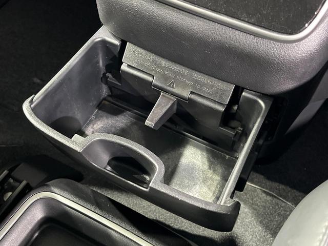 セレナ ｅ－パワー　ハイウェイスターＶ　両側電動ドア　全周囲カメラ　衝突被害軽減システム　レーダークルーズ　禁煙車　ハーフレザーシート　ドラレコ　コーナーセンサー　スマートキー　ＬＥＤヘッド　ビルトインＥＴＣ　純正１６インチアルミ（46枚目）