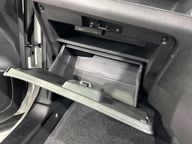 セレナ ｅ－パワー　ハイウェイスターＶ　両側電動ドア　全周囲カメラ　衝突被害軽減システム　レーダークルーズ　禁煙車　ハーフレザーシート　ドラレコ　コーナーセンサー　スマートキー　ＬＥＤヘッド　ビルトインＥＴＣ　純正１６インチアルミ（48枚目）