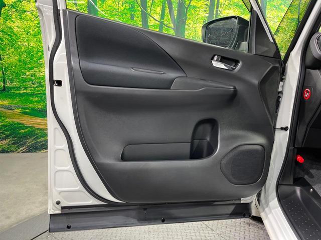 セレナ ｅ－パワー　ハイウェイスターＶ　両側電動ドア　全周囲カメラ　衝突被害軽減システム　レーダークルーズ　禁煙車　ハーフレザーシート　ドラレコ　コーナーセンサー　スマートキー　ＬＥＤヘッド　ビルトインＥＴＣ　純正１６インチアルミ（60枚目）