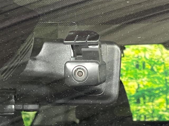 セレナ ｅ－パワー　ハイウェイスターＶ　両側電動ドア　全周囲カメラ　衝突被害軽減システム　レーダークルーズ　禁煙車　ハーフレザーシート　ドラレコ　コーナーセンサー　スマートキー　ＬＥＤヘッド　ビルトインＥＴＣ　純正１６インチアルミ（67枚目）