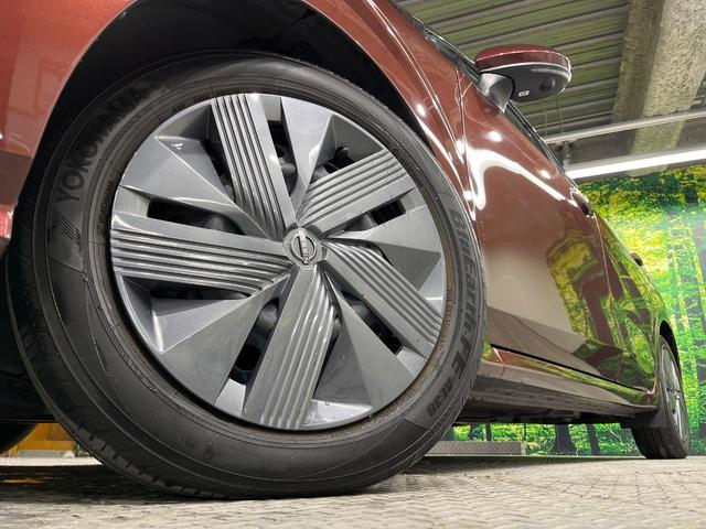 ノート Ｘ　全周囲カメラ　衝突被害軽減システム　レーダークルーズ　禁煙車　ハーフレザーシート　ドラレコ　コーナーセンサー　スマートキー　ＬＥＤヘッド　ビルトインＥＴＣ　純正１６インチアルミ　オートライト（13枚目）