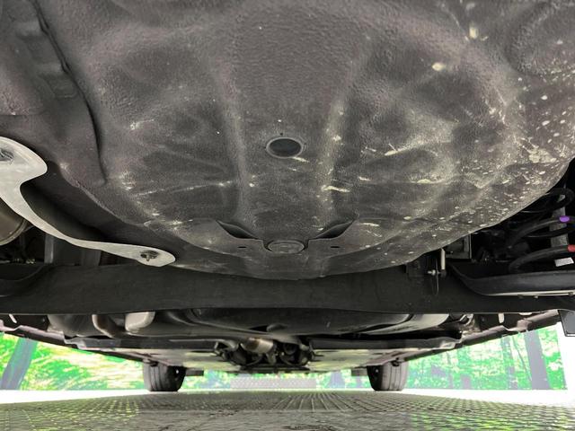 ノート Ｘ　全周囲カメラ　衝突被害軽減システム　レーダークルーズ　禁煙車　ハーフレザーシート　ドラレコ　コーナーセンサー　スマートキー　ＬＥＤヘッド　ビルトインＥＴＣ　純正１６インチアルミ　オートライト（19枚目）