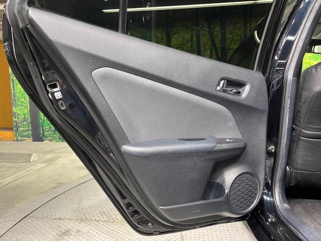 プリウス Ｓセーフティプラス　純正ＳＤナビ　バックカメラ　衝突被害軽減システム　レーダークルーズ　禁煙車　コーナーセンサー　スマートキー　ＬＥＤヘッド　フルセグ　Ｂｌｕｅｔｏｏｔｈ　ビルトインＥＴＣ　オートライト（35枚目）