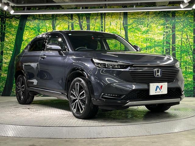 ヴェゼル ｅ：ＨＥＶ　Ｚ　バックカメラ　衝突被害軽減システム　禁煙車　電動リアゲート　ハーフレザーシート　コーナーセンサー　スマートキー　ＬＥＤヘッド　ＥＴＣ２．０　純正１８インチアルミ　オートハイビーム　車線逸脱警報（16枚目）