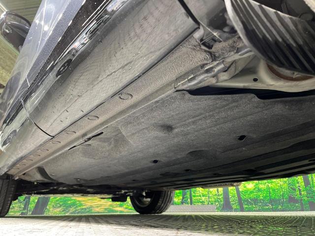 ヴェゼル ｅ：ＨＥＶ　Ｚ　バックカメラ　衝突被害軽減システム　禁煙車　電動リアゲート　ハーフレザーシート　コーナーセンサー　スマートキー　ＬＥＤヘッド　ＥＴＣ２．０　純正１８インチアルミ　オートハイビーム　車線逸脱警報（23枚目）