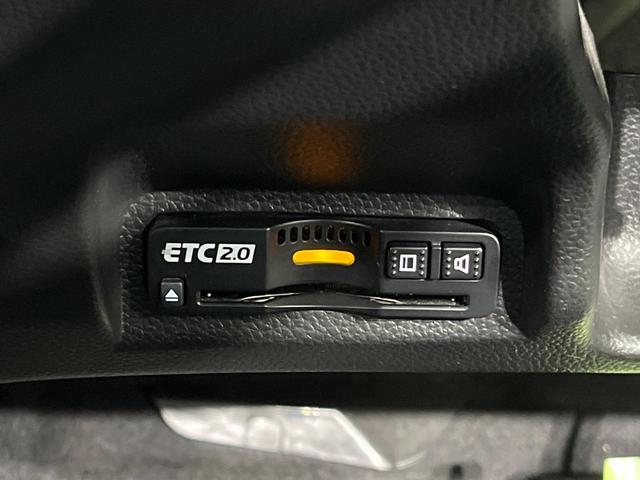 ヴェゼル ｅ：ＨＥＶ　Ｚ　バックカメラ　衝突被害軽減システム　禁煙車　電動リアゲート　ハーフレザーシート　コーナーセンサー　スマートキー　ＬＥＤヘッド　ＥＴＣ２．０　純正１８インチアルミ　オートハイビーム　車線逸脱警報（29枚目）