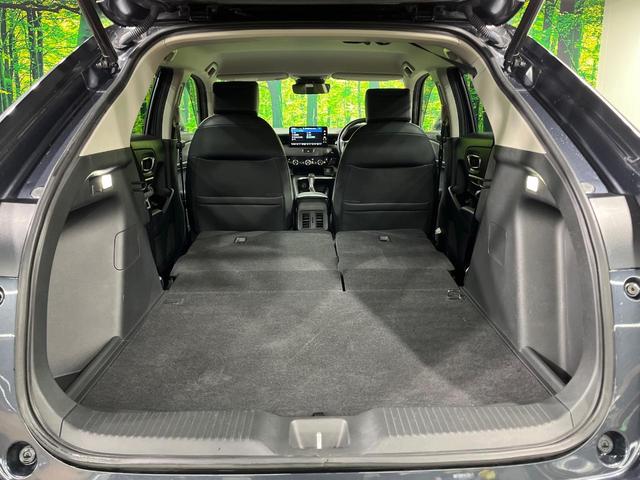 ヴェゼル ｅ：ＨＥＶ　Ｚ　バックカメラ　衝突被害軽減システム　禁煙車　電動リアゲート　ハーフレザーシート　コーナーセンサー　スマートキー　ＬＥＤヘッド　ＥＴＣ２．０　純正１８インチアルミ　オートハイビーム　車線逸脱警報（60枚目）