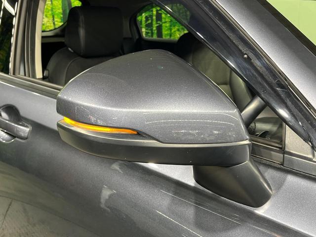 ヴェゼル ｅ：ＨＥＶ　Ｚ　バックカメラ　衝突被害軽減システム　禁煙車　電動リアゲート　ハーフレザーシート　コーナーセンサー　スマートキー　ＬＥＤヘッド　ＥＴＣ２．０　純正１８インチアルミ　オートハイビーム　車線逸脱警報（64枚目）