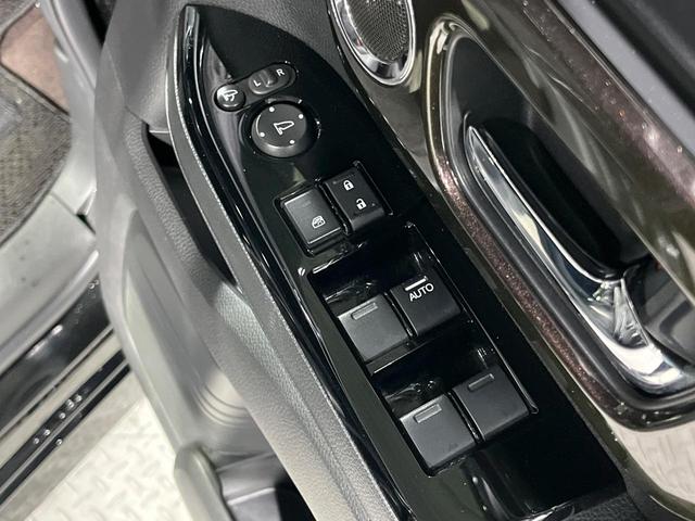 Ｎ－ＢＯＸカスタム Ｇ・Ｌホンダセンシング　両側電動ドア　純正ＳＤナビ　バックカメラ　衝突被害軽減システム　禁煙車　スマートキー　ＬＥＤヘッド　ビルトインＥＴＣ　純正１４インチアルミ　オートハイビーム　車線逸脱警報　オートライト（45枚目）