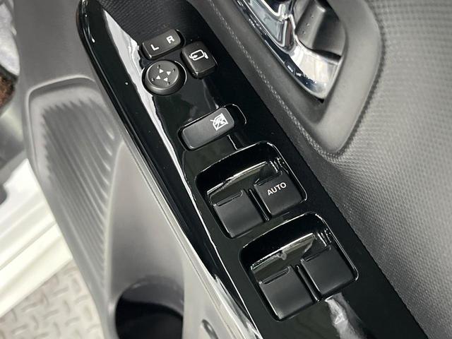 スペーシアカスタム ハイブリッドＸＳ　両側電動ドア　純正ＳＤナビ　全周囲カメラ　衝突被害軽減システム　禁煙車　ハーフレザーシート　シートヒーター　ドラレコ　コーナーセンサー　スマートキー　ＬＥＤヘッド　ビルトインＥＴＣ（58枚目）