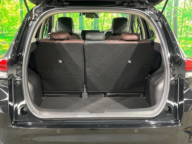 オーラ Ｇ　メーカー９インチナビ　全周囲カメラ　衝突被害軽減システム　禁煙車　ドラレコ　コーナーセンサー　スマートキー　ＬＥＤヘッド　ＥＴＣ２．０　純正１７インチアルミ　オートライト　Ｂｌｕｅｔｏｏｔｈ（10枚目）