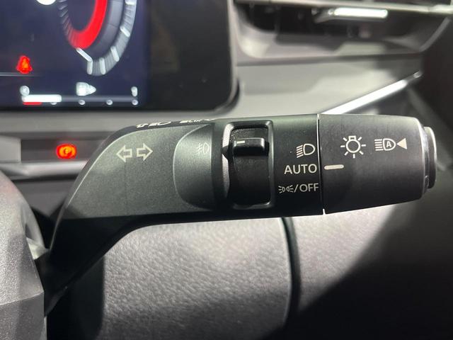 オーラ Ｇ　メーカー９インチナビ　全周囲カメラ　衝突被害軽減システム　禁煙車　ドラレコ　コーナーセンサー　スマートキー　ＬＥＤヘッド　ＥＴＣ２．０　純正１７インチアルミ　オートライト　Ｂｌｕｅｔｏｏｔｈ（33枚目）