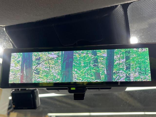 オーラ Ｇ　レザーエディション　メーカー９インチナビ　全周囲カメラ　衝突被害軽減システム　禁煙車　ハーフレザーシート　ドラレコ　コーナーセンサー　スマートキー　ＬＥＤヘッド　ＥＴＣ２．０　純正１７インチアルミ　オートライト（7枚目）