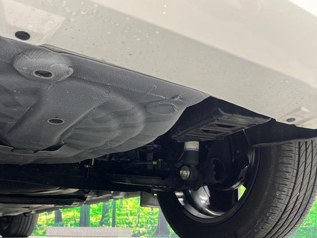 オーラ Ｇ　レザーエディション　メーカー９インチナビ　全周囲カメラ　衝突被害軽減システム　禁煙車　ハーフレザーシート　ドラレコ　コーナーセンサー　スマートキー　ＬＥＤヘッド　ＥＴＣ２．０　純正１７インチアルミ　オートライト（23枚目）