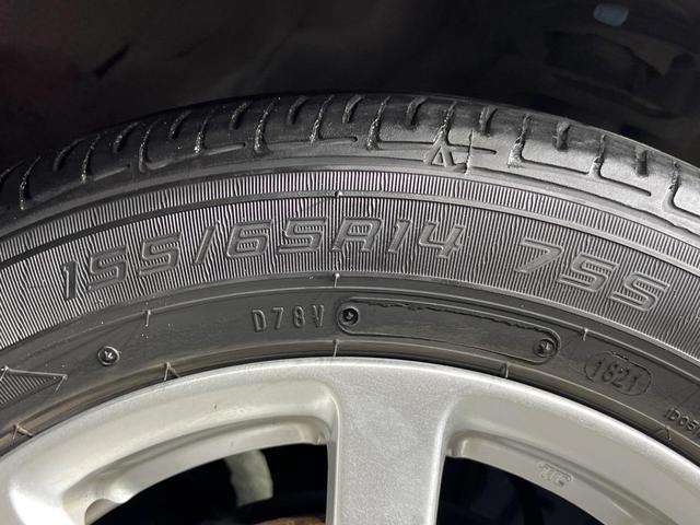 タント カスタムＸ　電動スライドドア　ＳＤナビ　バックカメラ　禁煙車　スマートキー　ＨＩＤヘッド　ＥＴＣ　純正１４インチアルミ　オートライト　オートエアコン　Ｂｌｕｅｔｏｏｔｈ　ＤＶＤ再生　フルセグ（26枚目）